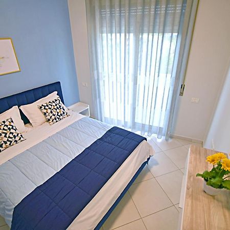Sunrise Suites Вльора Екстер'єр фото