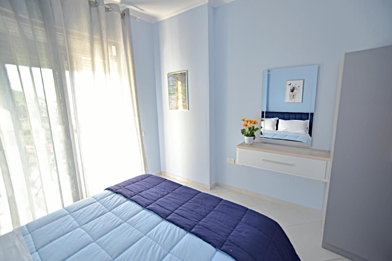 Sunrise Suites Вльора Екстер'єр фото