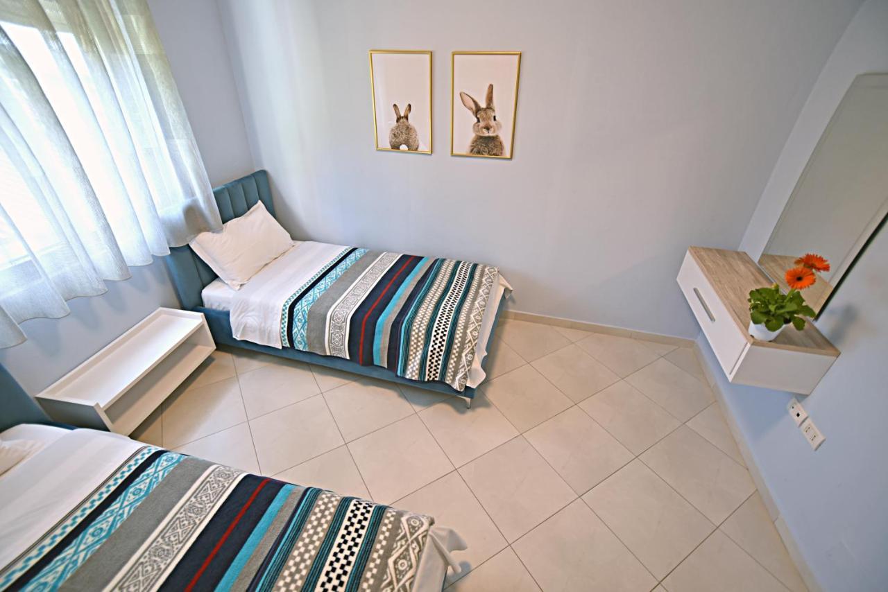 Sunrise Suites Вльора Екстер'єр фото