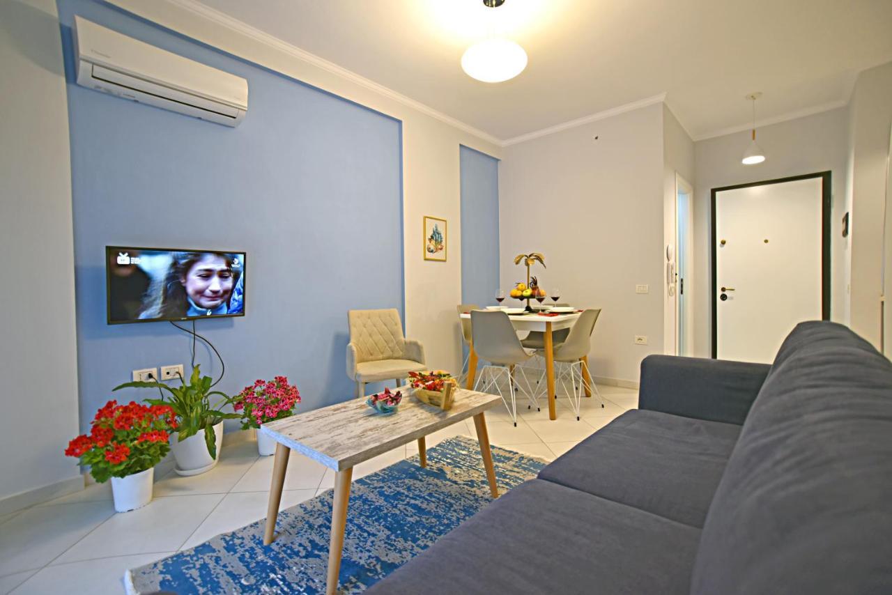 Sunrise Suites Вльора Екстер'єр фото