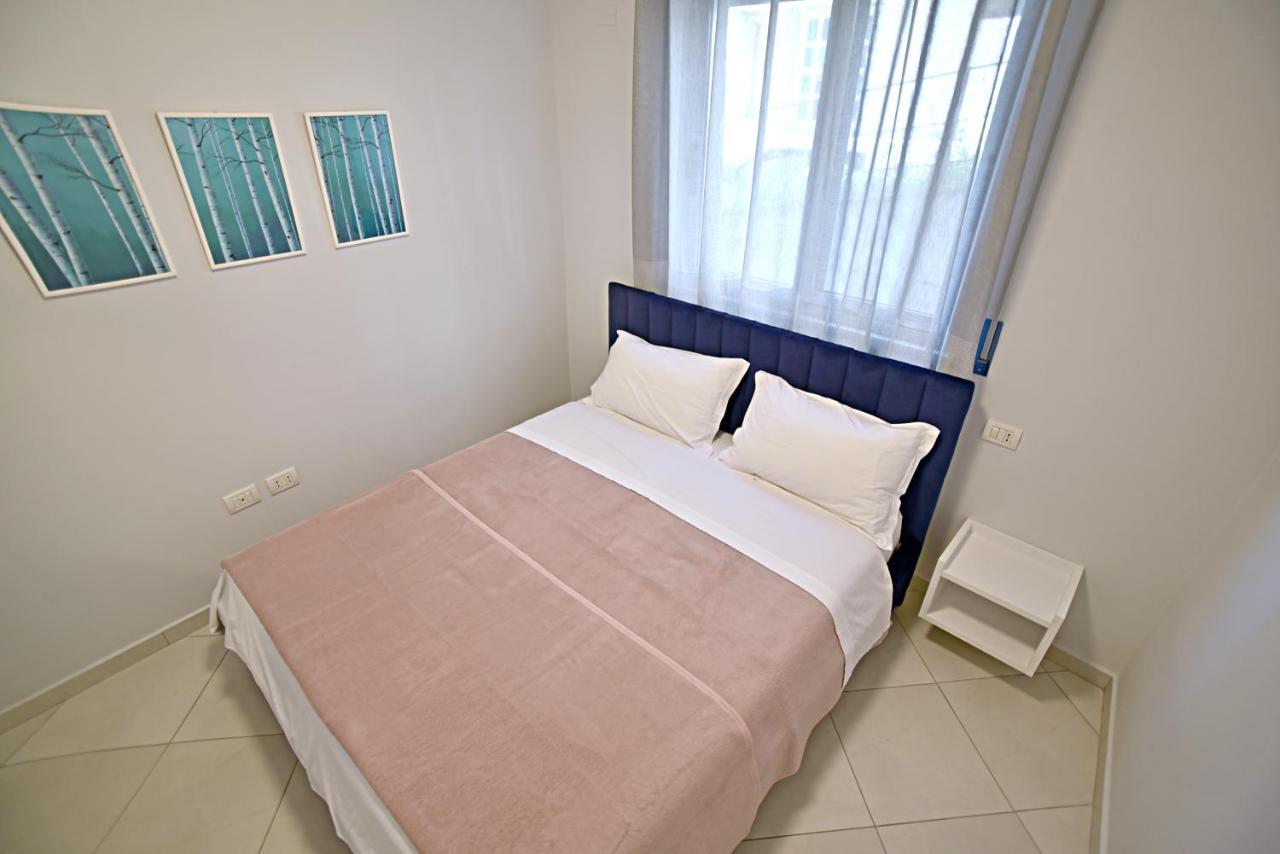 Sunrise Suites Вльора Екстер'єр фото