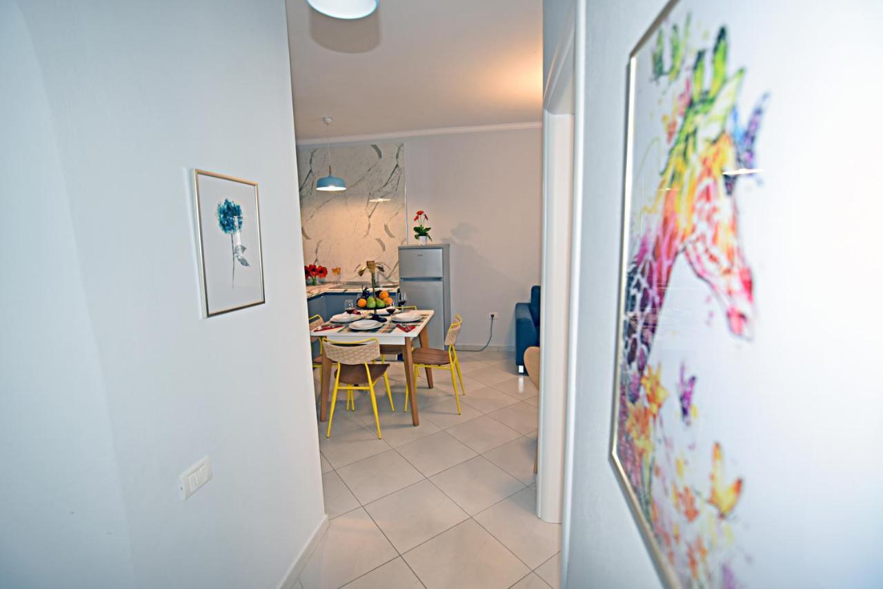 Sunrise Suites Вльора Екстер'єр фото