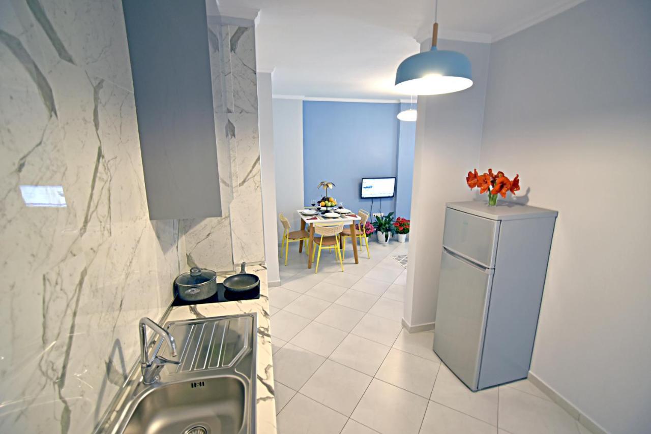 Sunrise Suites Вльора Екстер'єр фото