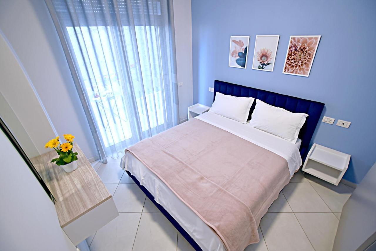 Sunrise Suites Вльора Екстер'єр фото