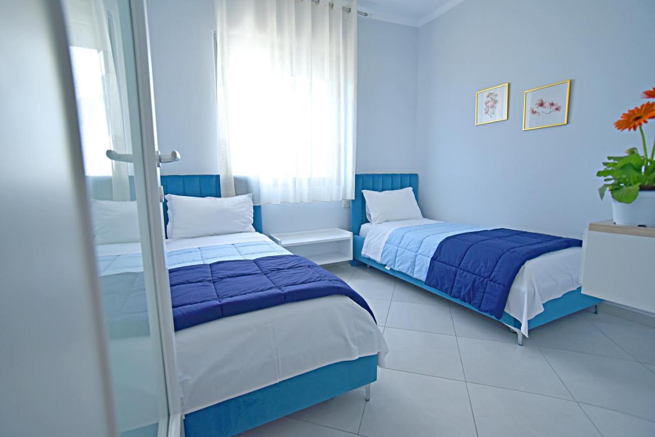 Sunrise Suites Вльора Екстер'єр фото