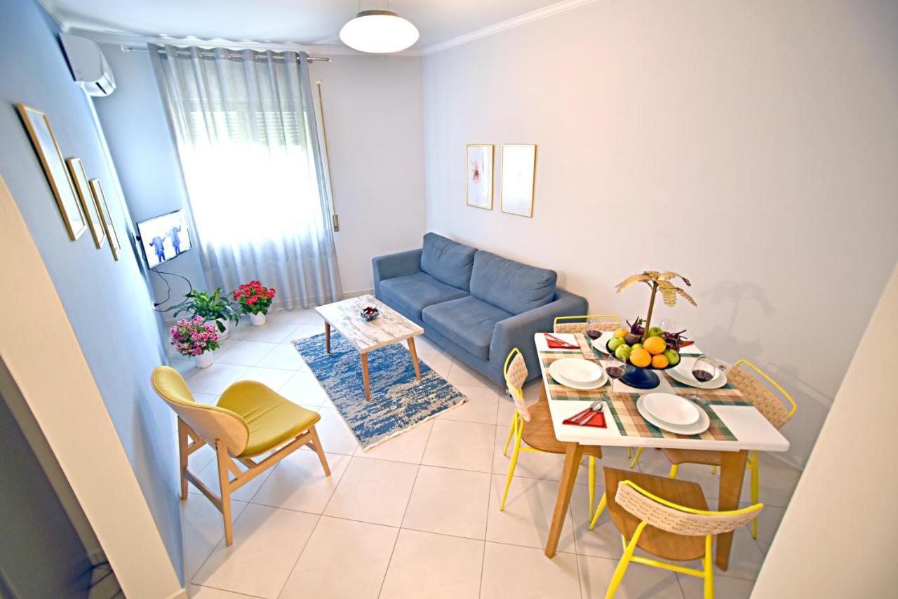 Sunrise Suites Вльора Екстер'єр фото