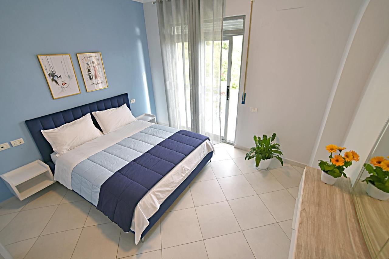 Sunrise Suites Вльора Екстер'єр фото